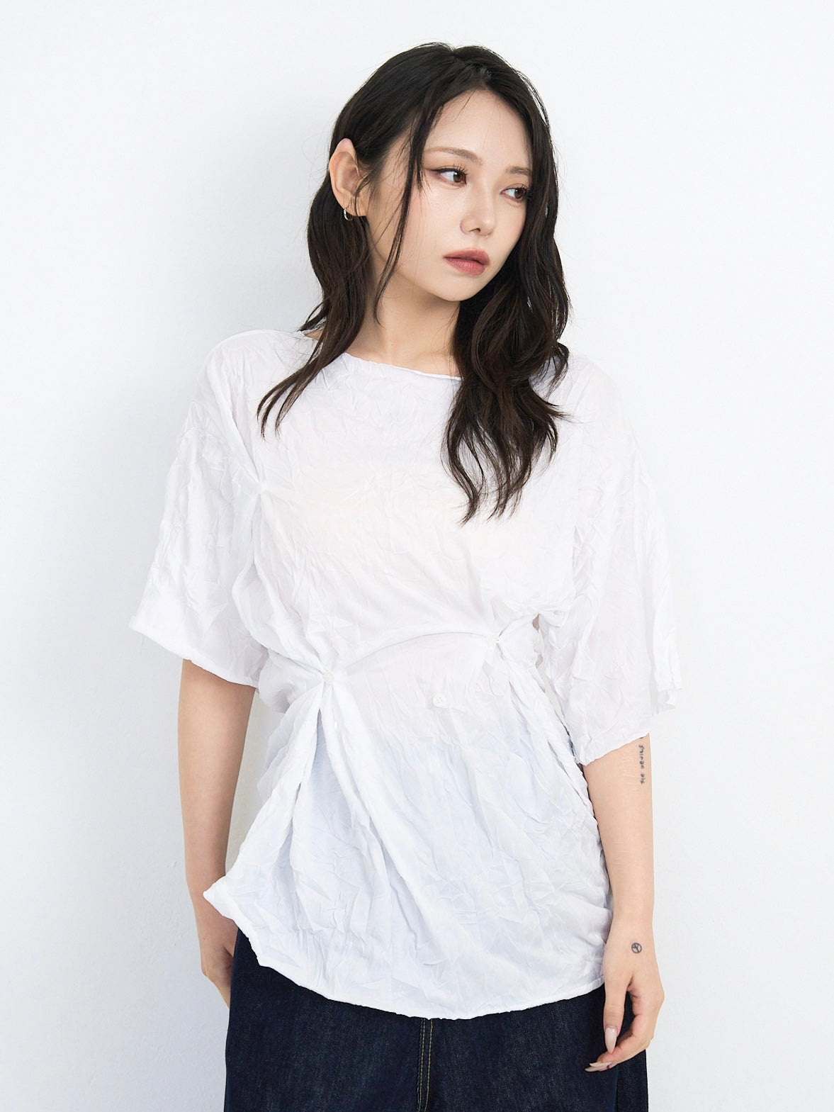 wrinkle adjustable button tops
