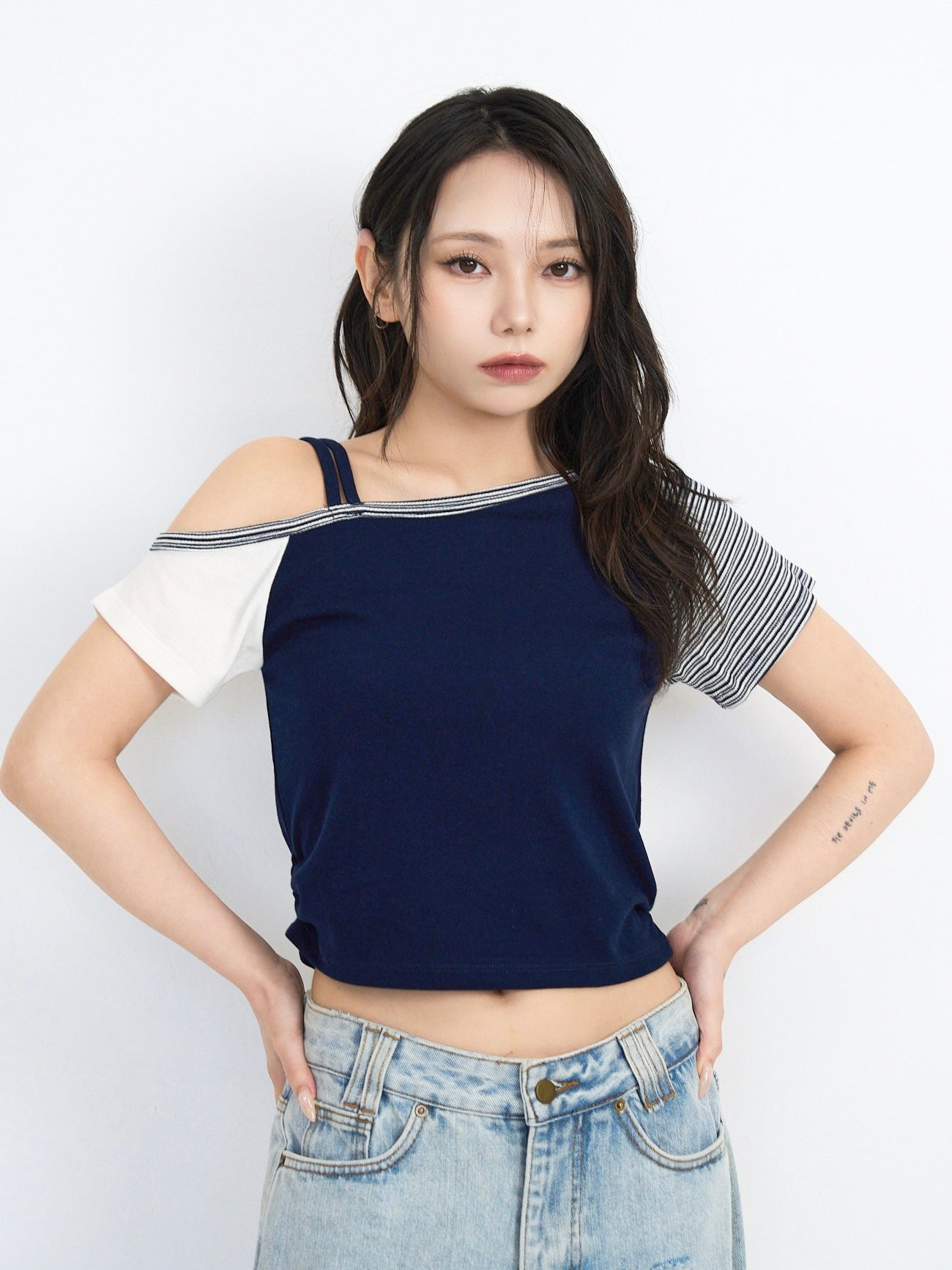 contrast one shoulder tops