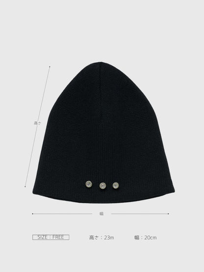 three studs knit beanie
