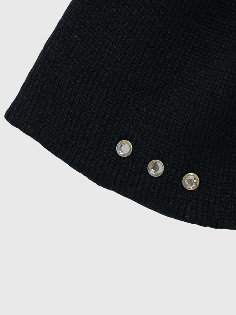three studs knit beanie