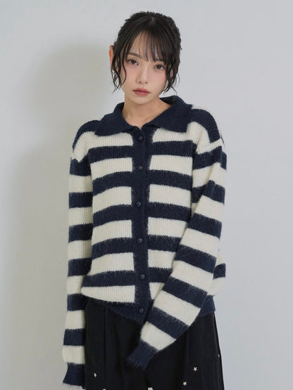 border color knit cardigan