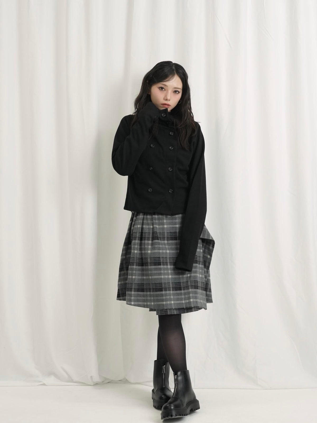 minimal double button cardigan