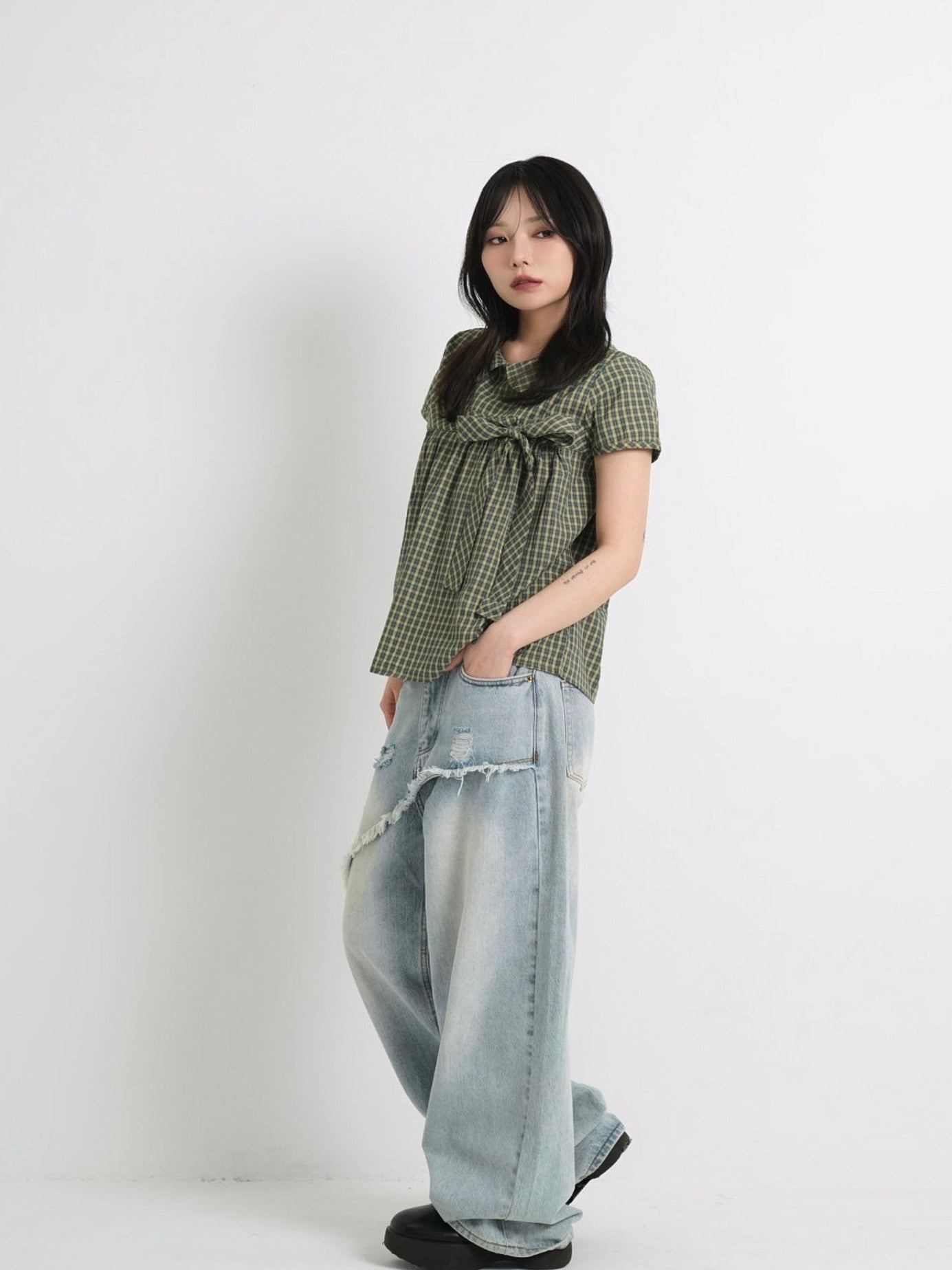 collar check blouse