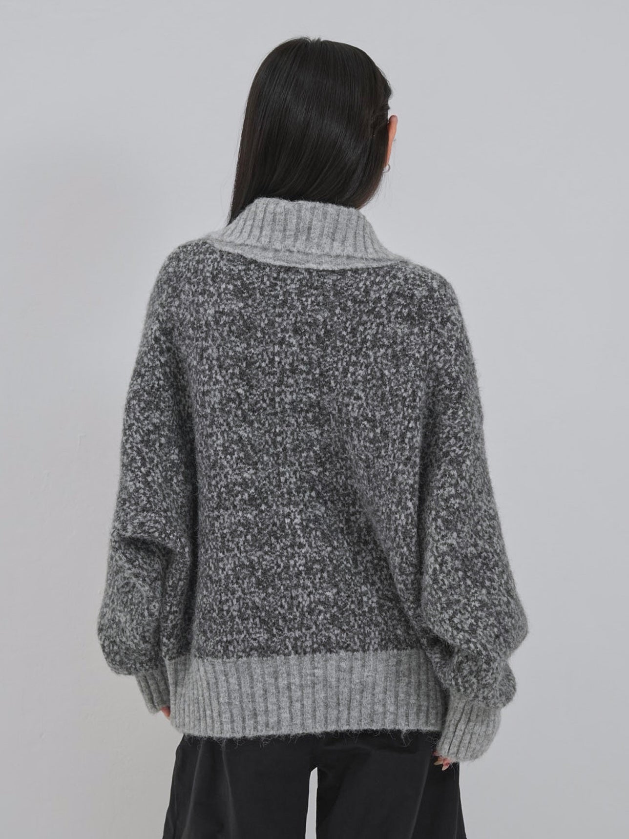 hairy mix turtle knit