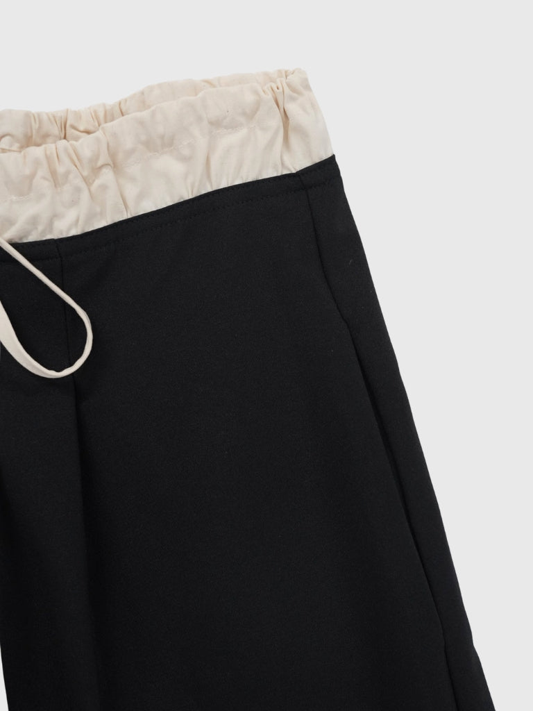 wide silhouette half pants