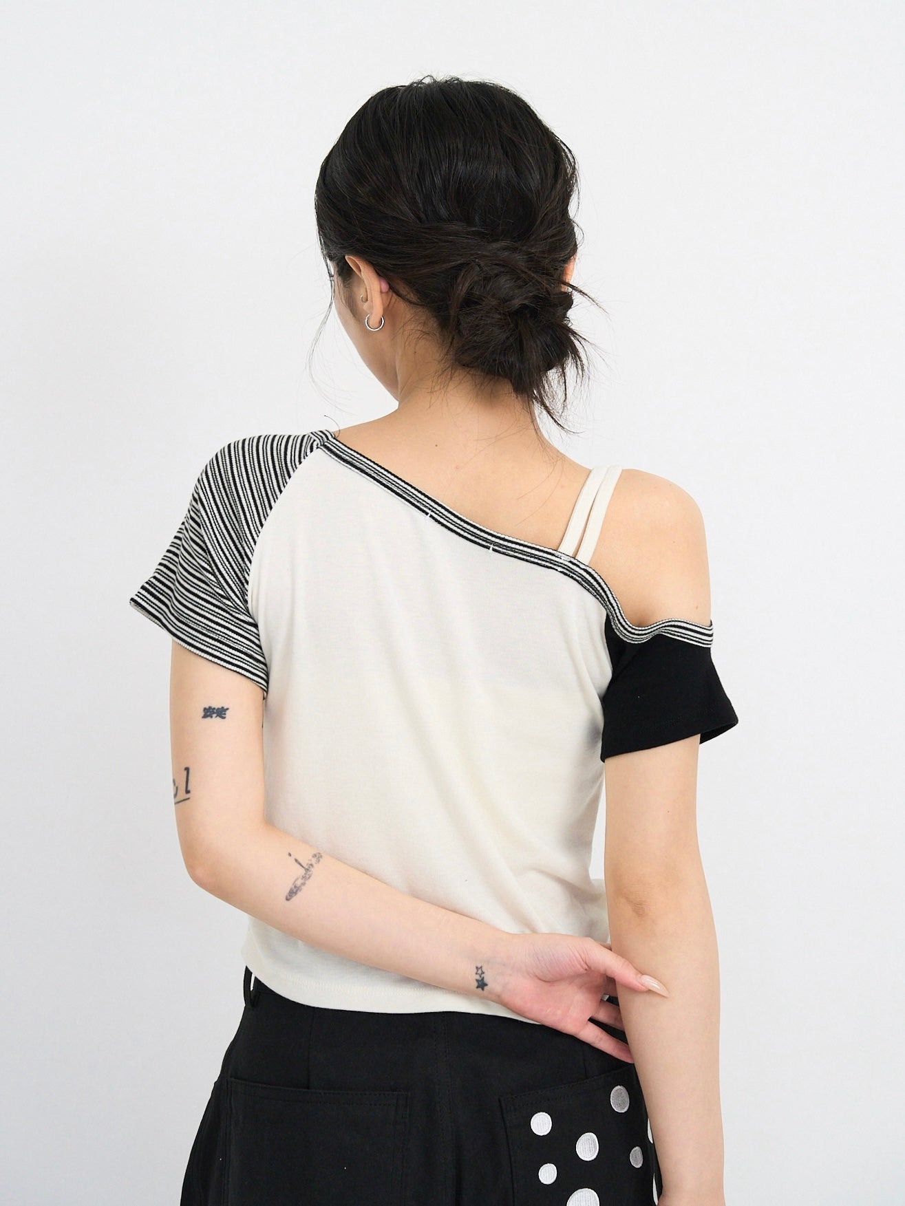 contrast one shoulder tops