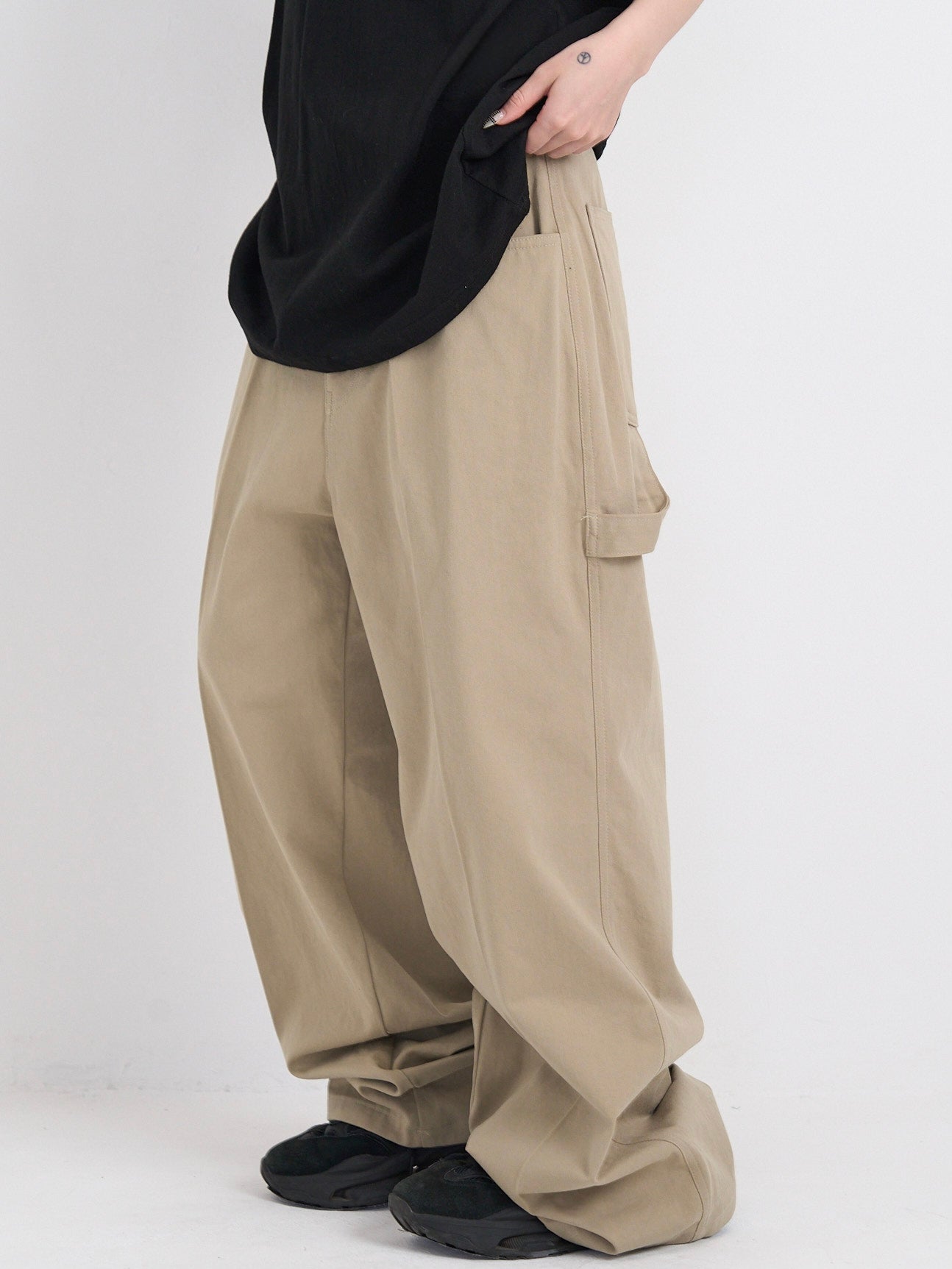 dot pocket pants｜ドット柄×立体ポケットの大人ワイドパンツ｜Enewd