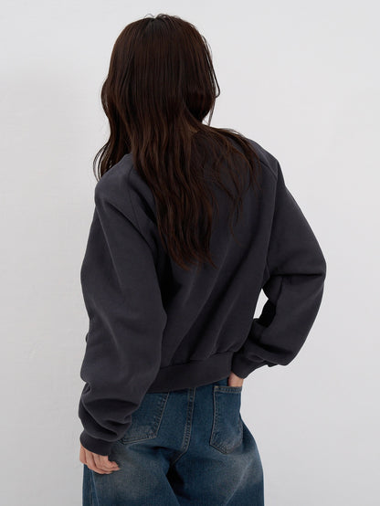 studs neck cropped sweat tops