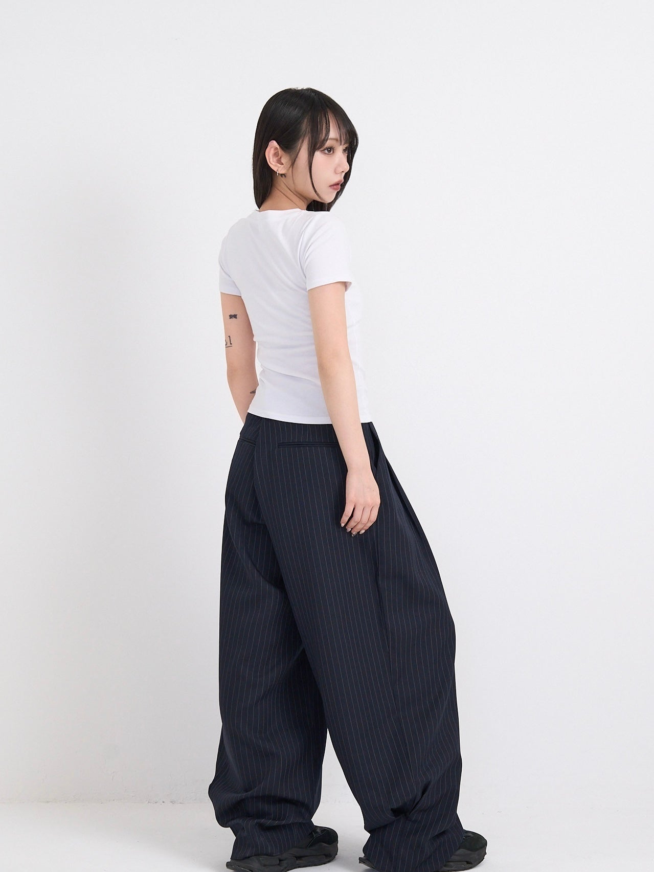 wide stripe tuck pants