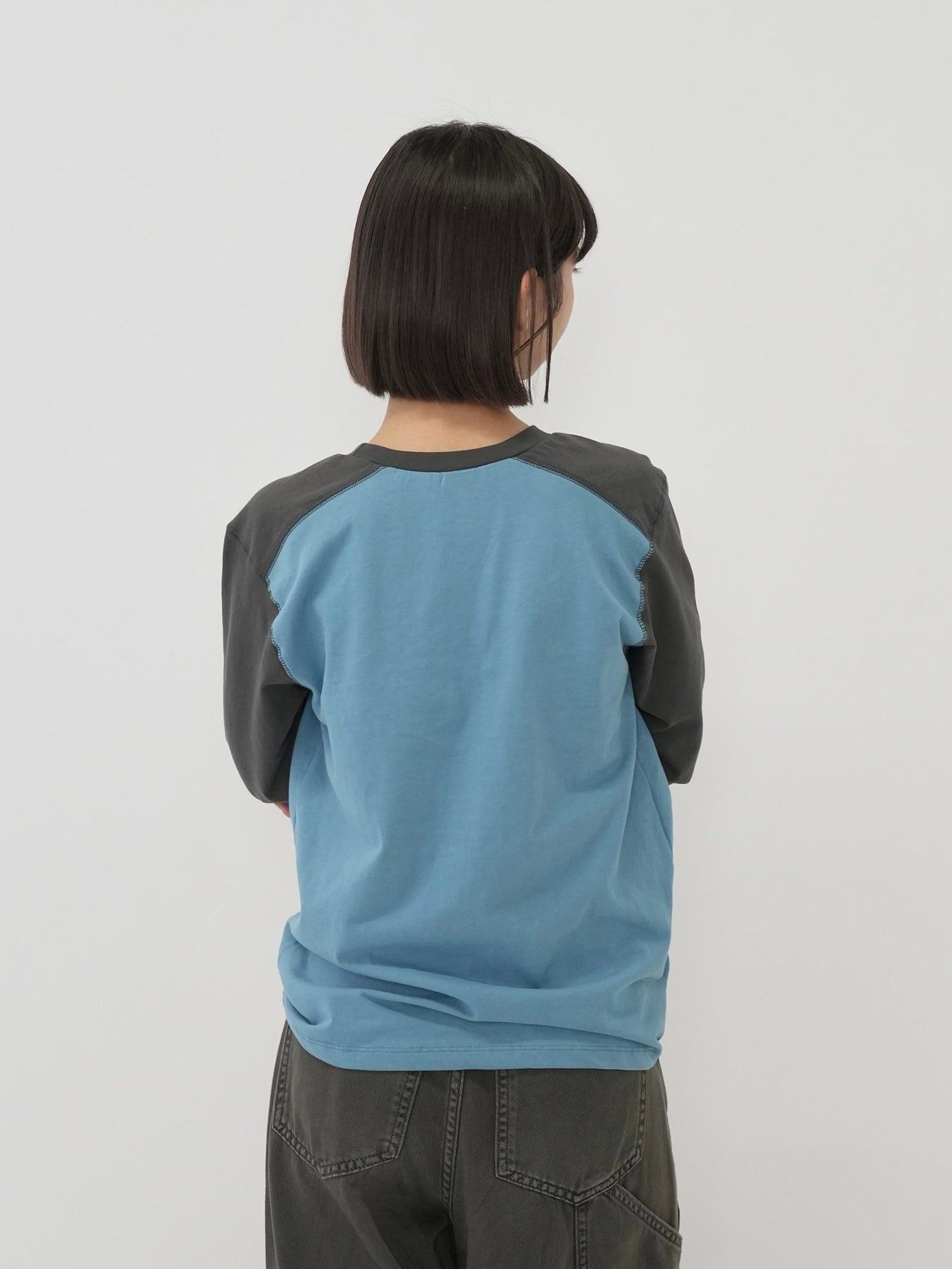 pocket raglan t