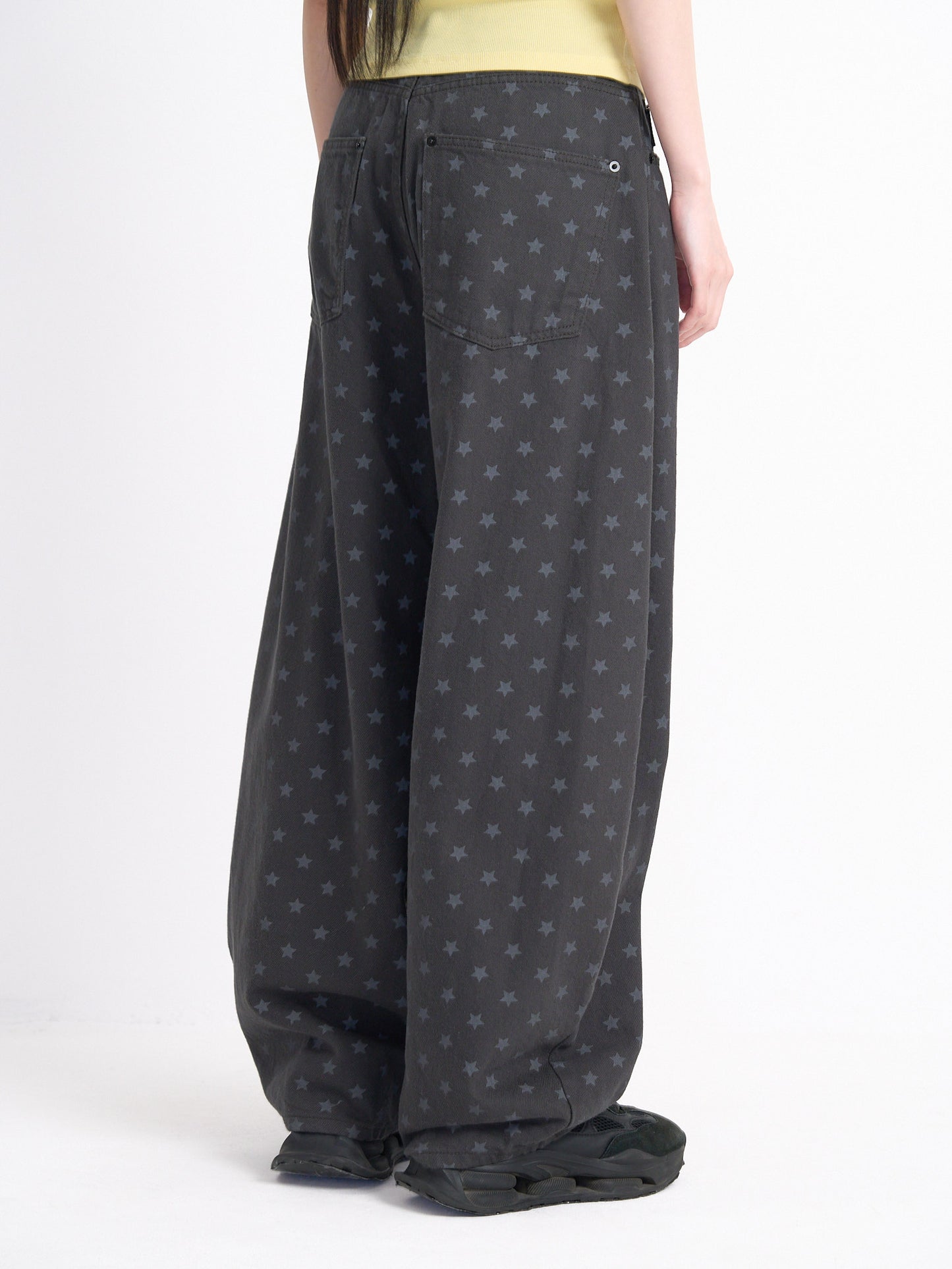 star dot balloon pants
