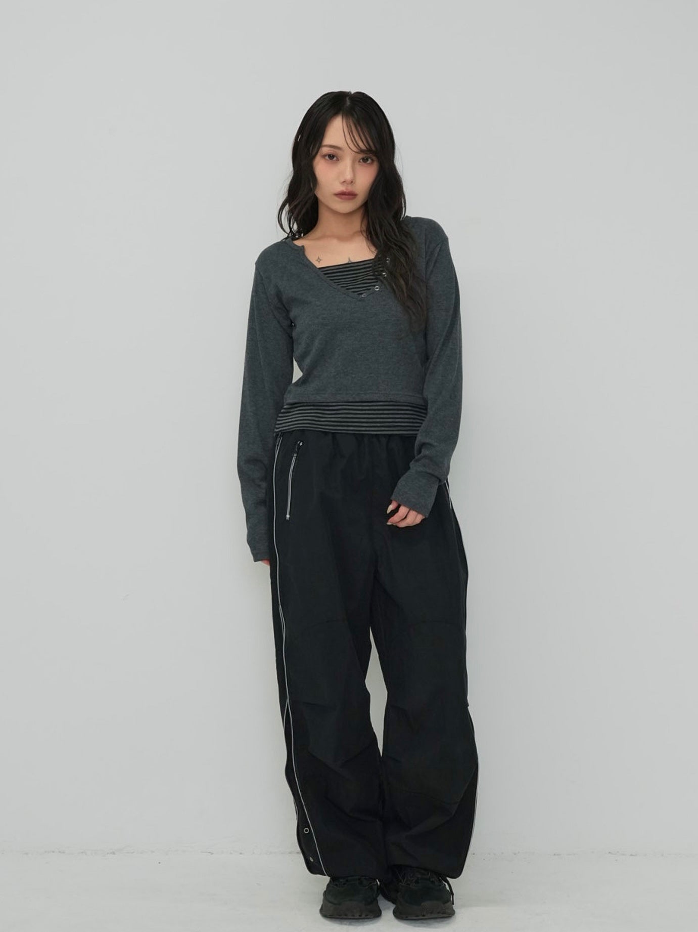 side zip eyelet pants