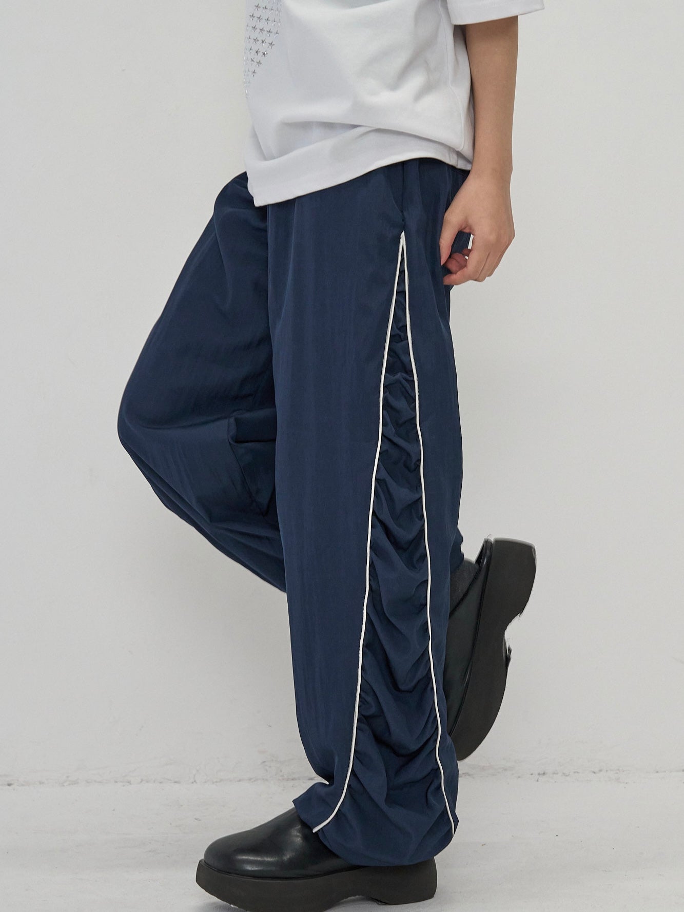 piping shirring pants