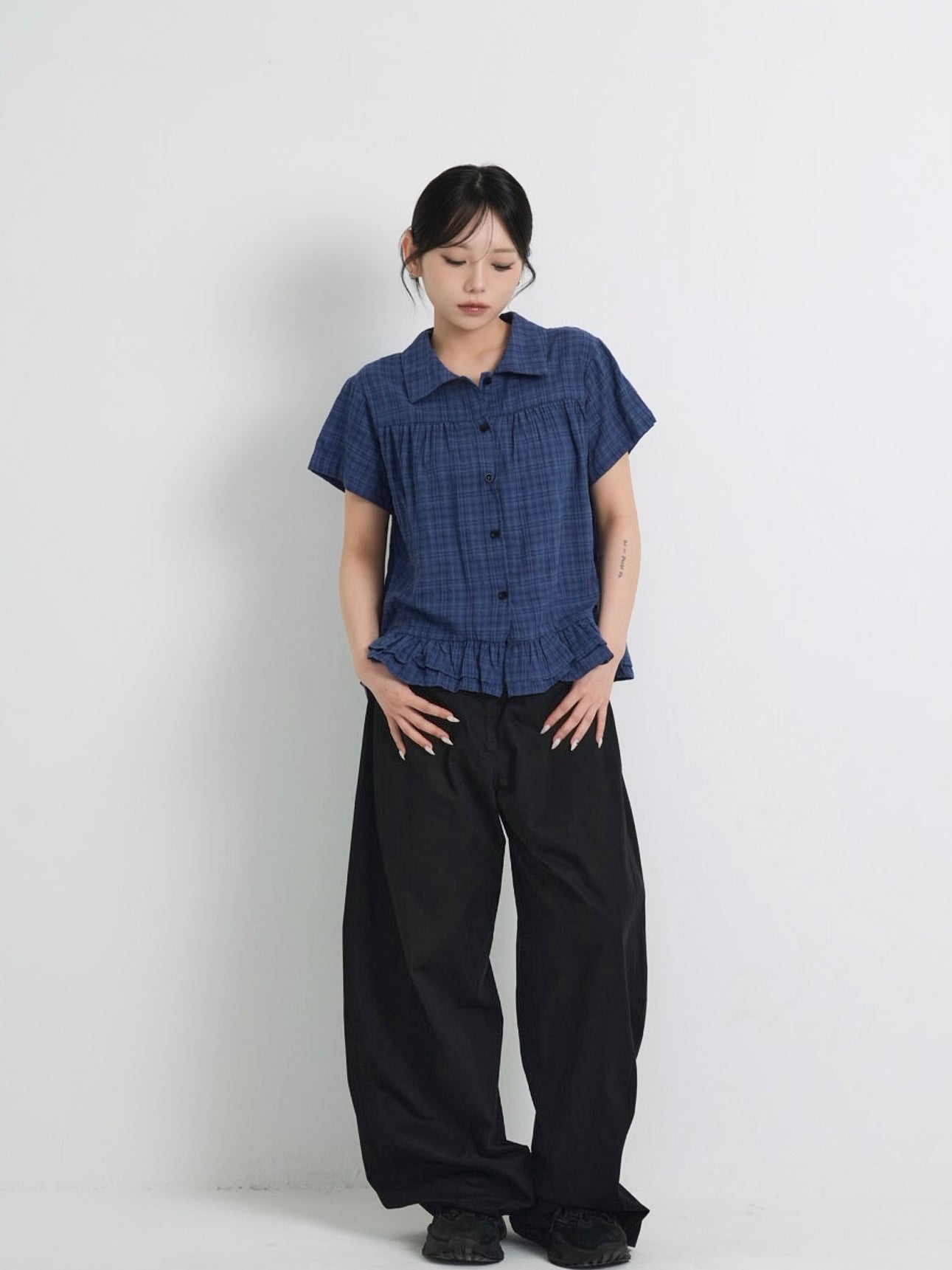 gather frill blouse