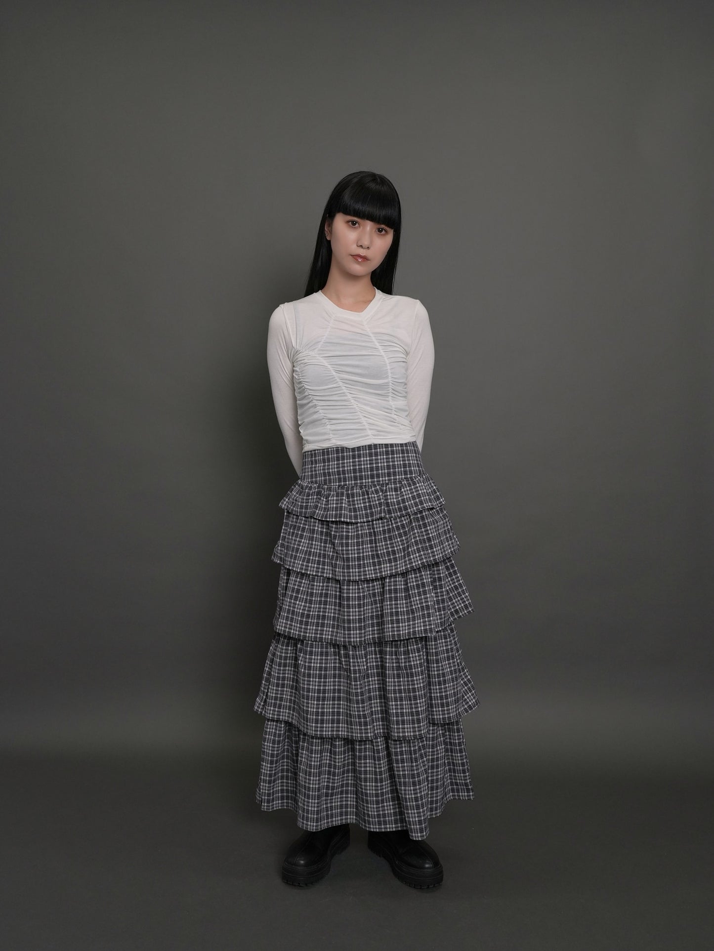 check frill long skirt