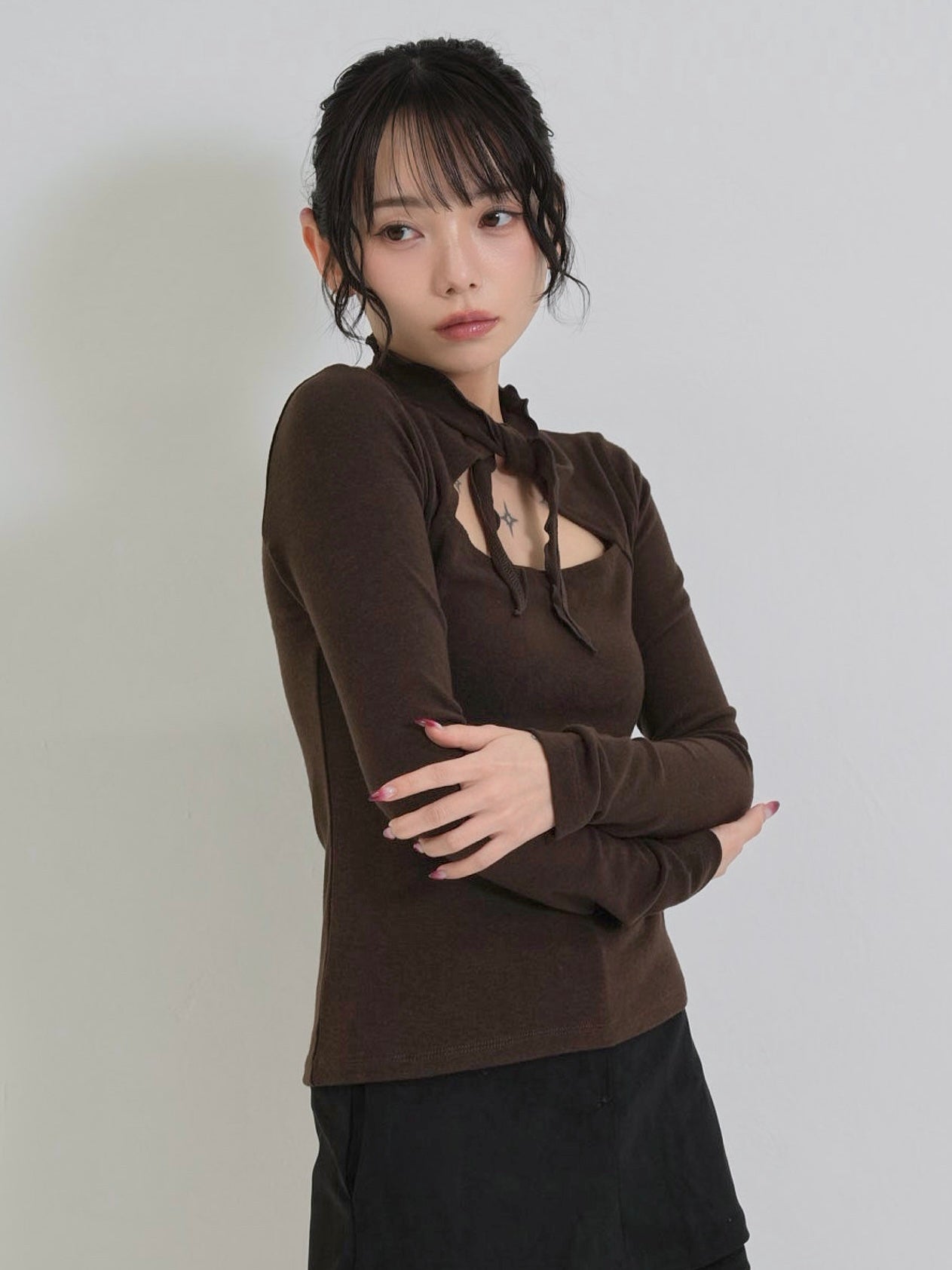 cutout choker neck tops