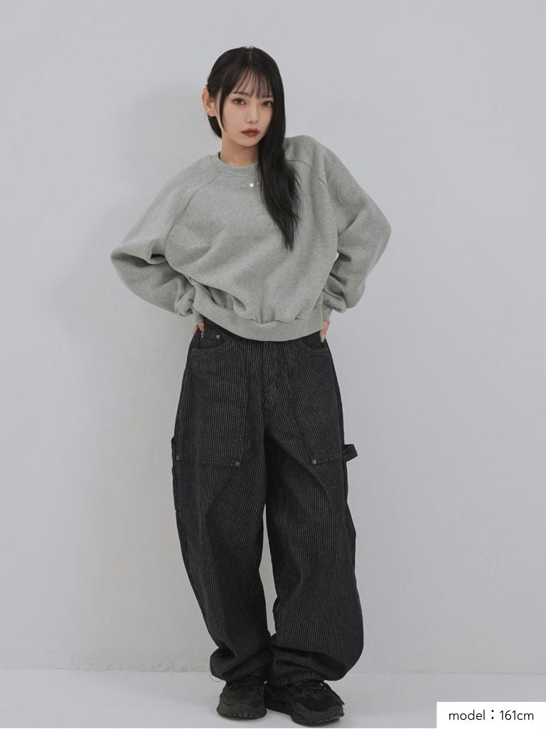 studs neck cropped sweat tops