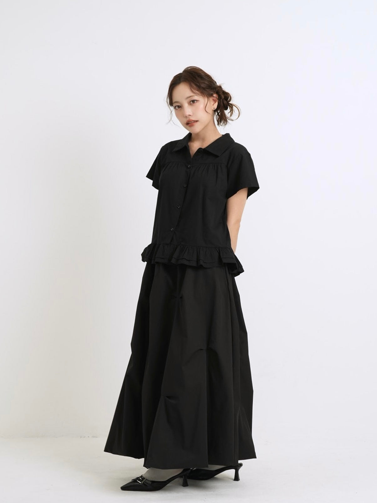 gather frill blouse