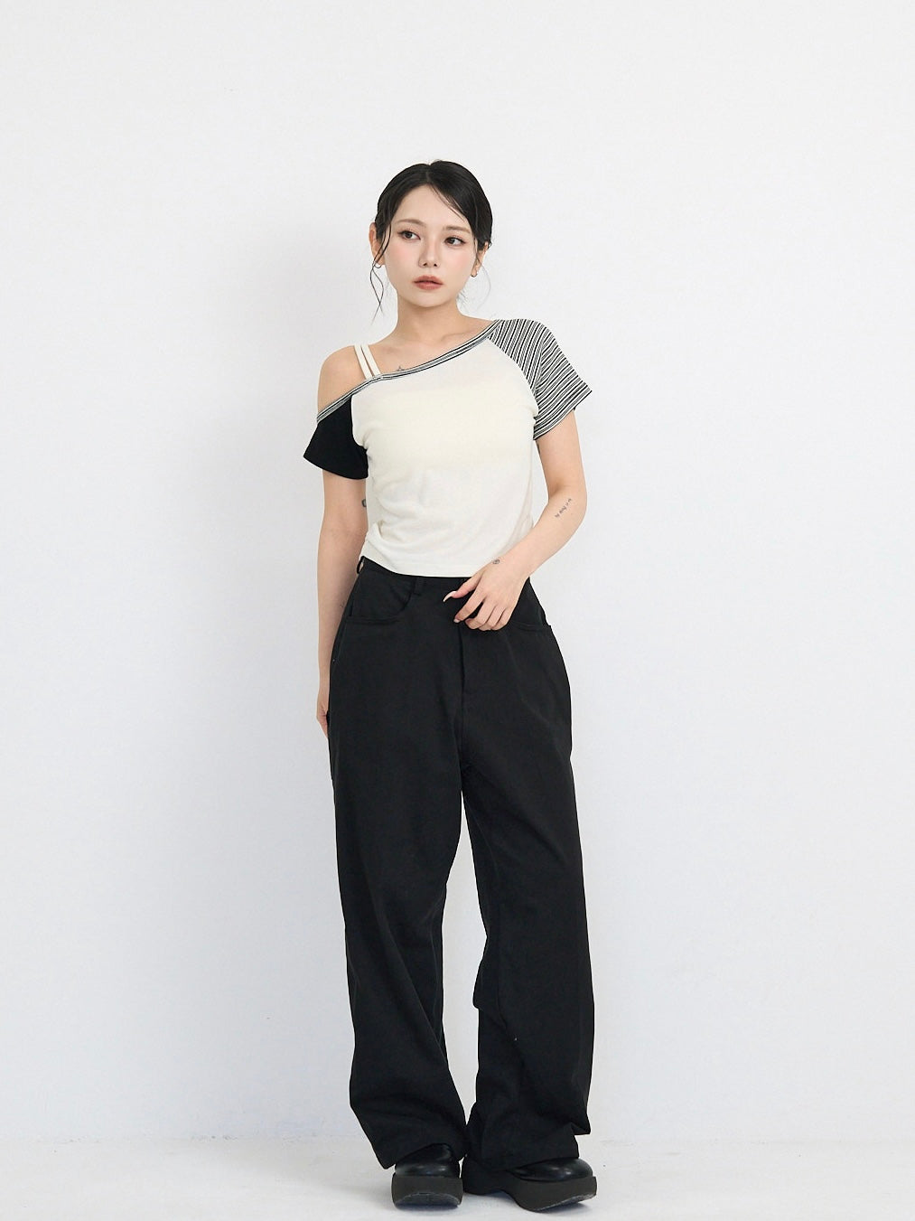 contrast one shoulder tops