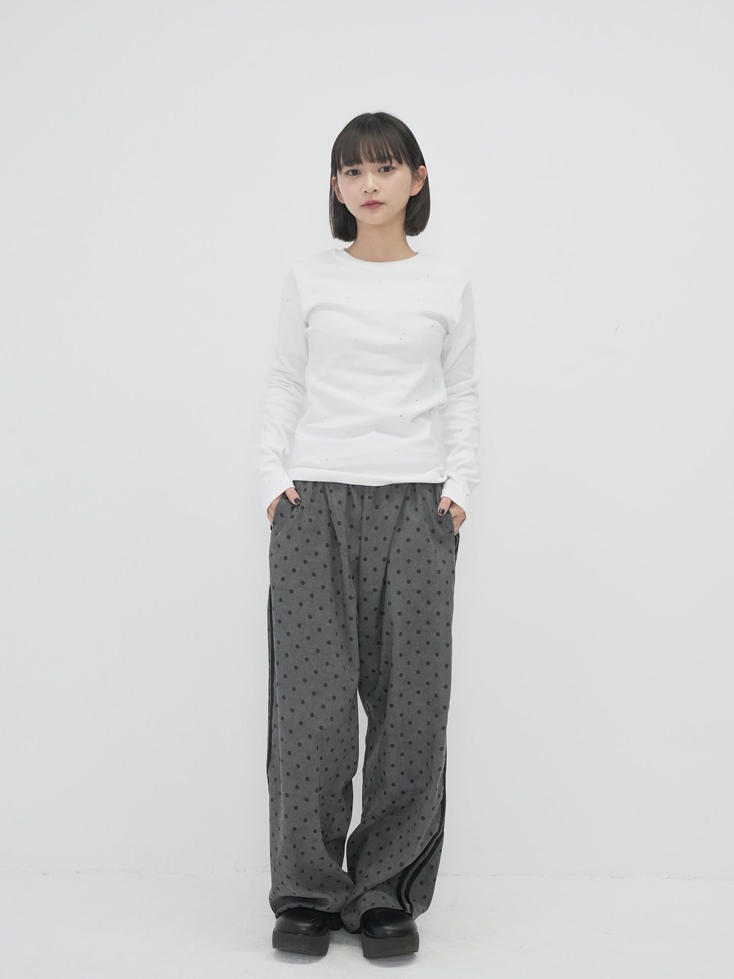 dot wide line pants