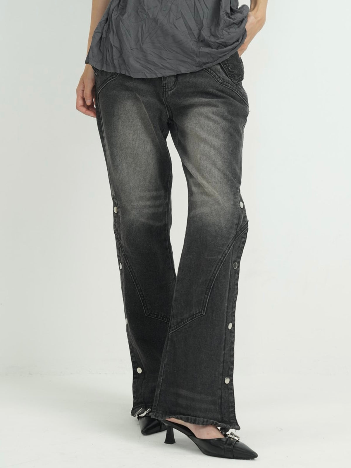 wide slit bootcut denim pants
