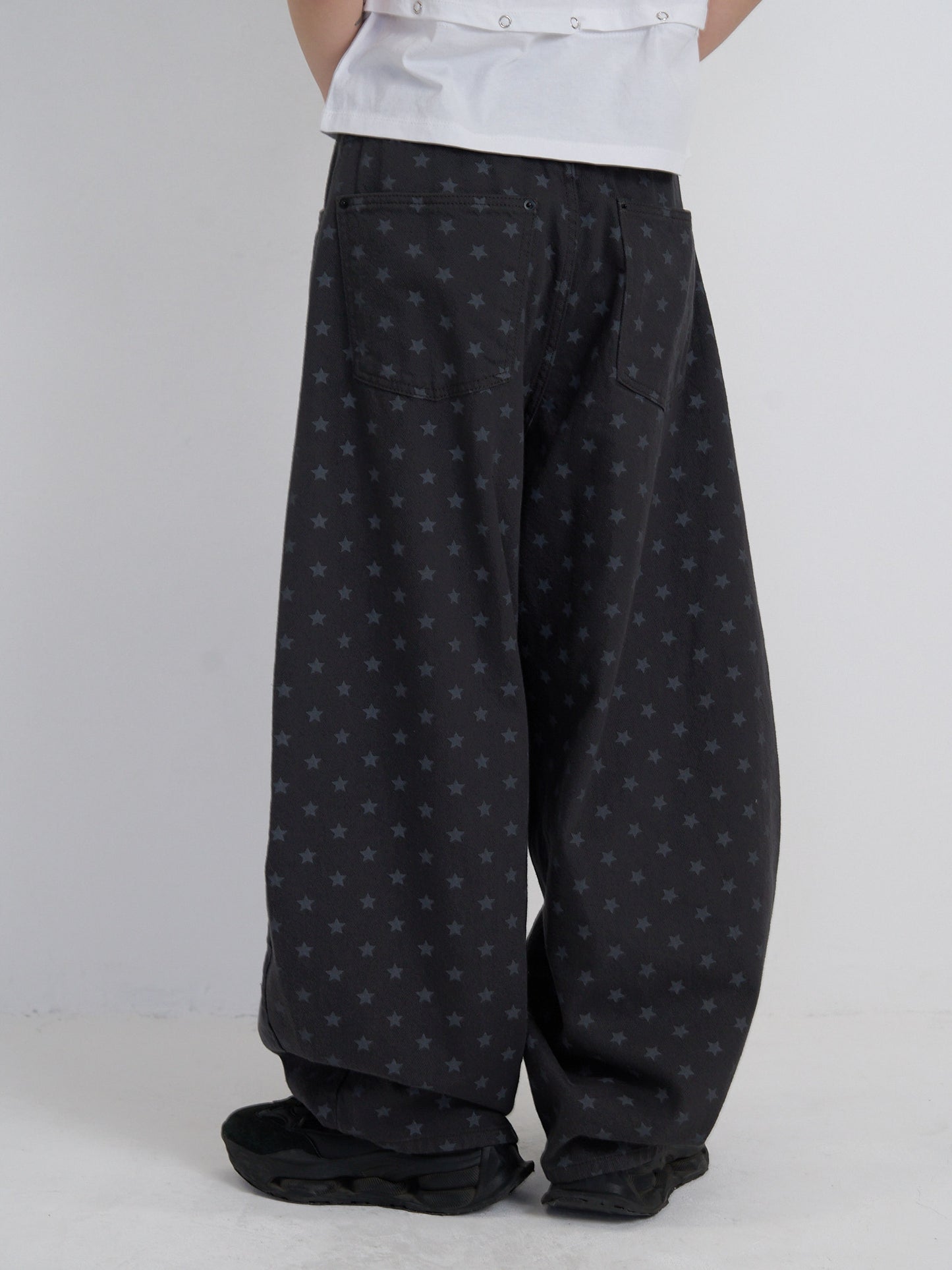 star dot balloon pants