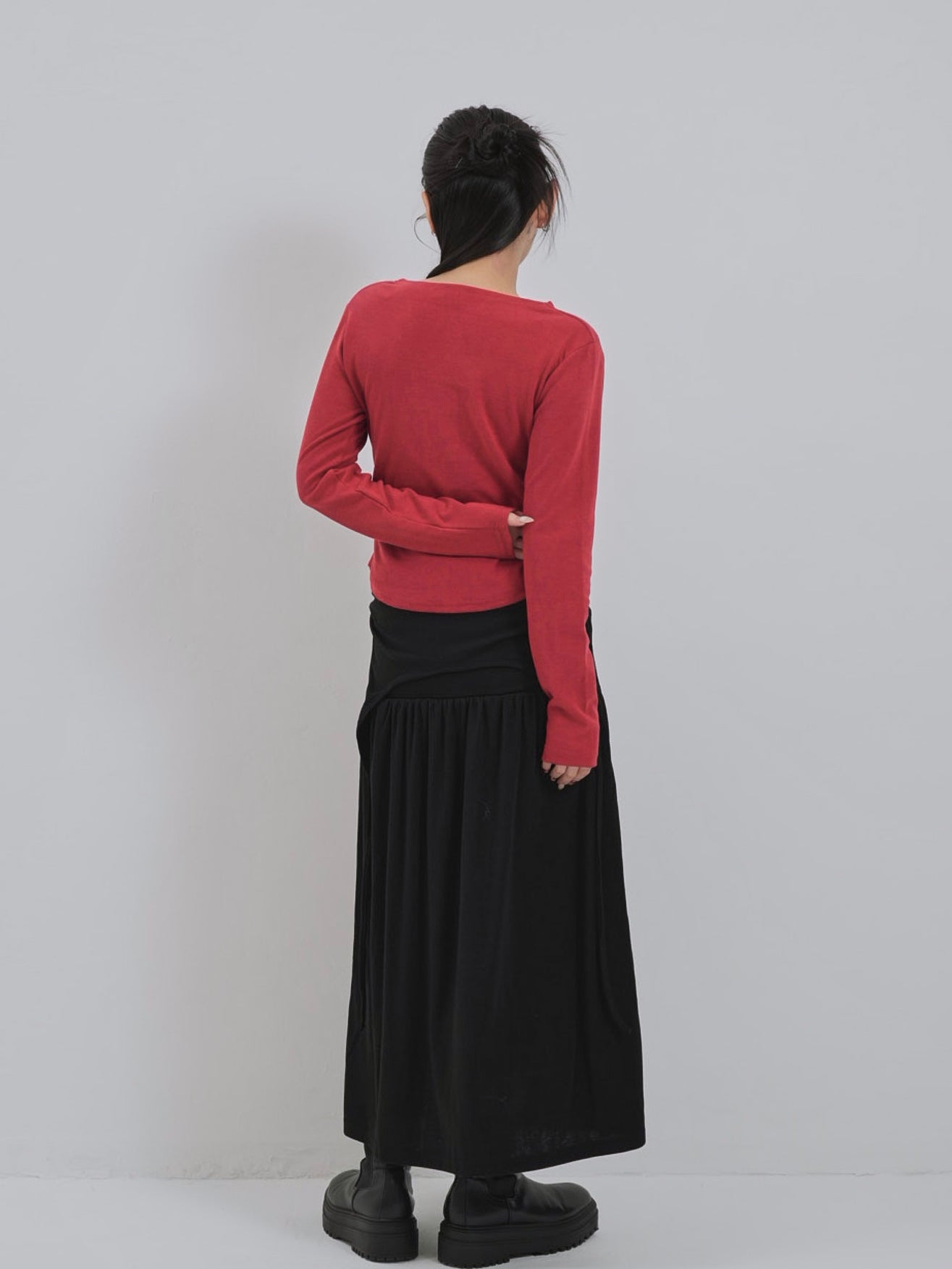 asymmetry frill blouse t