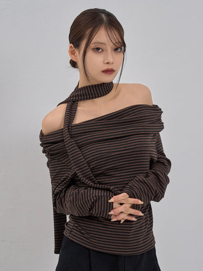 border offshoulder scarf tops
