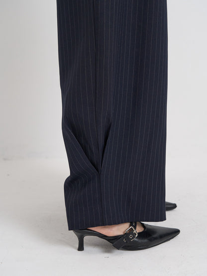 wide stripe tuck pants