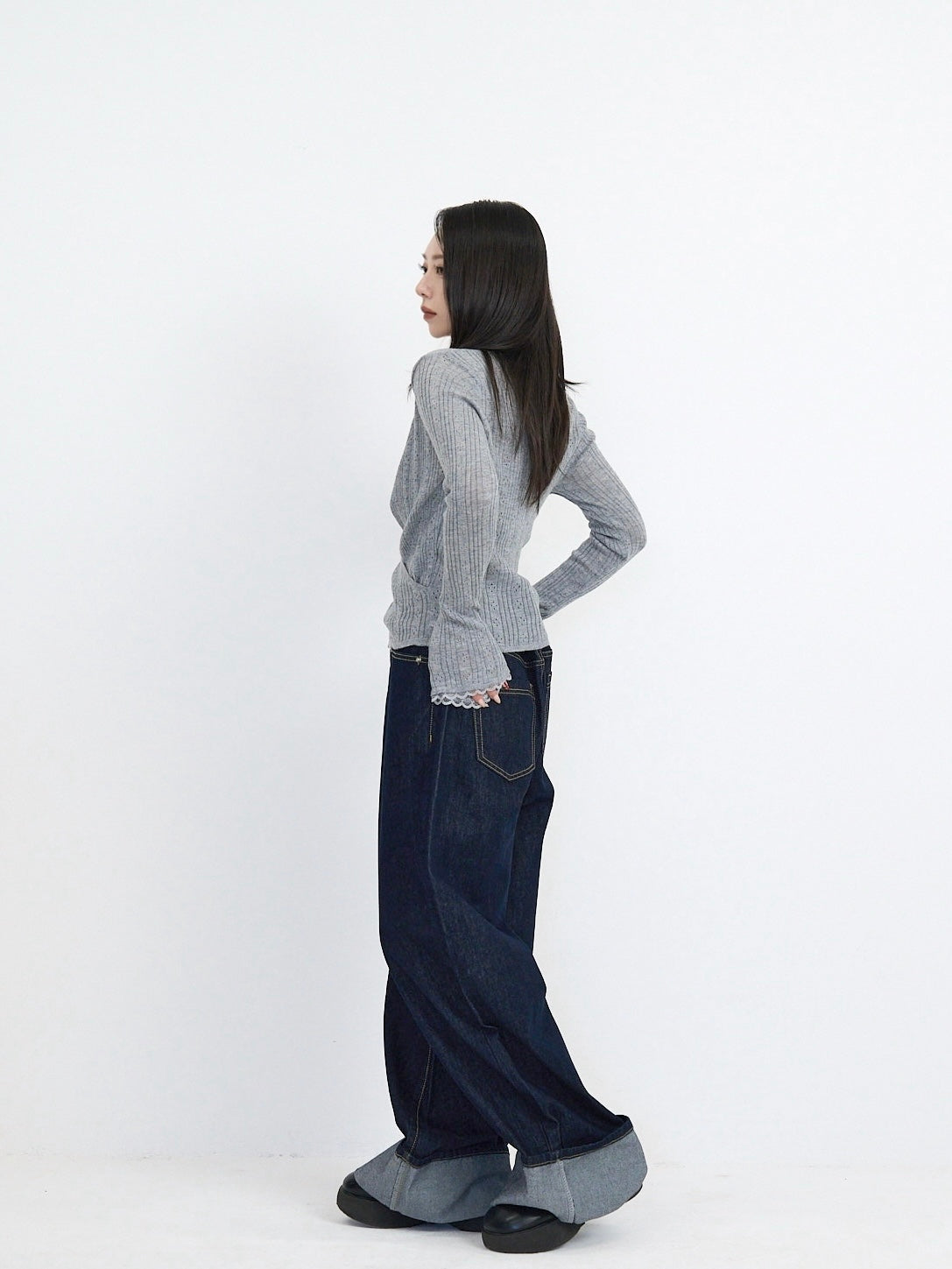 loose wide denim pants