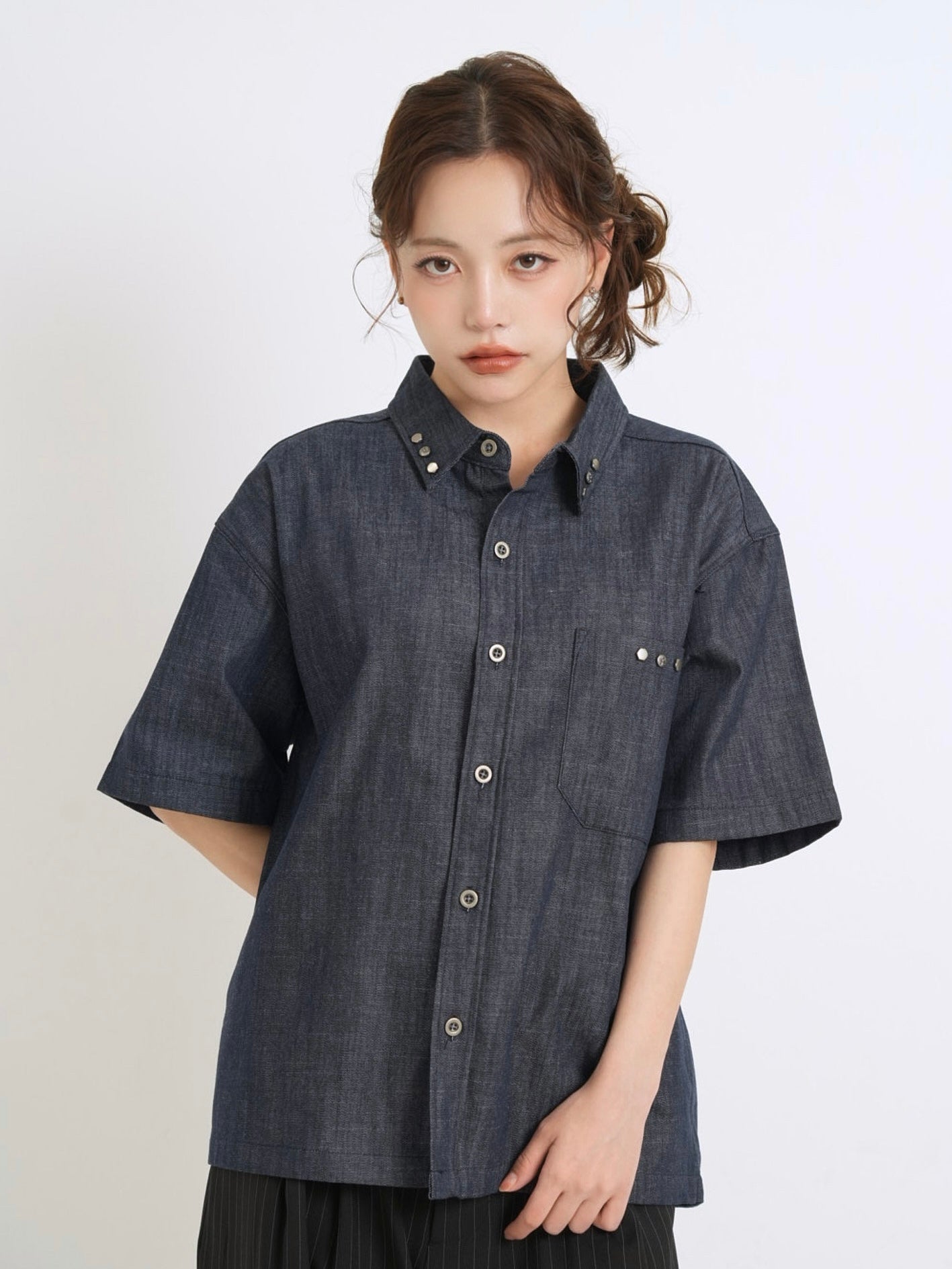 cropped stud denim shirt