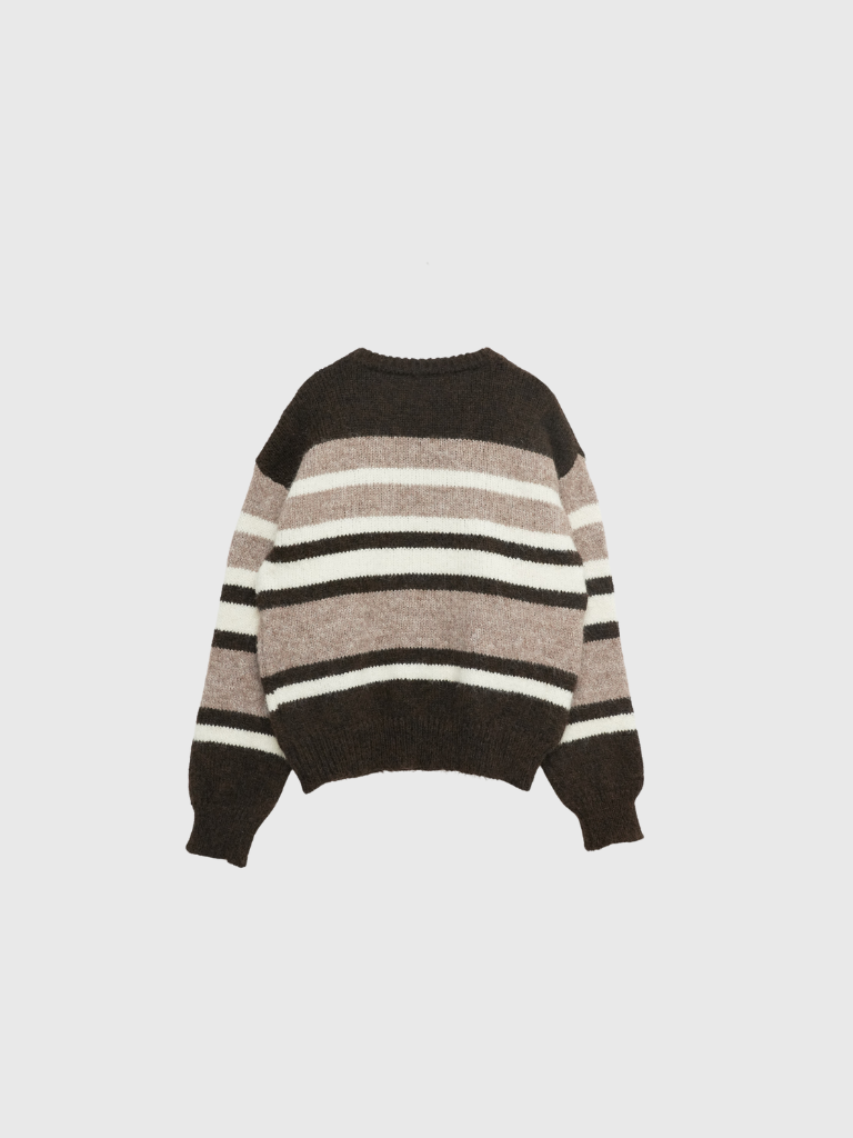 random boarder wool knit