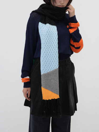 color knit muffler