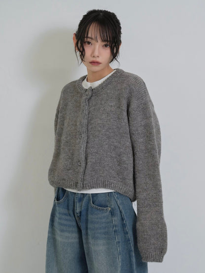 round neck cropped cardigan