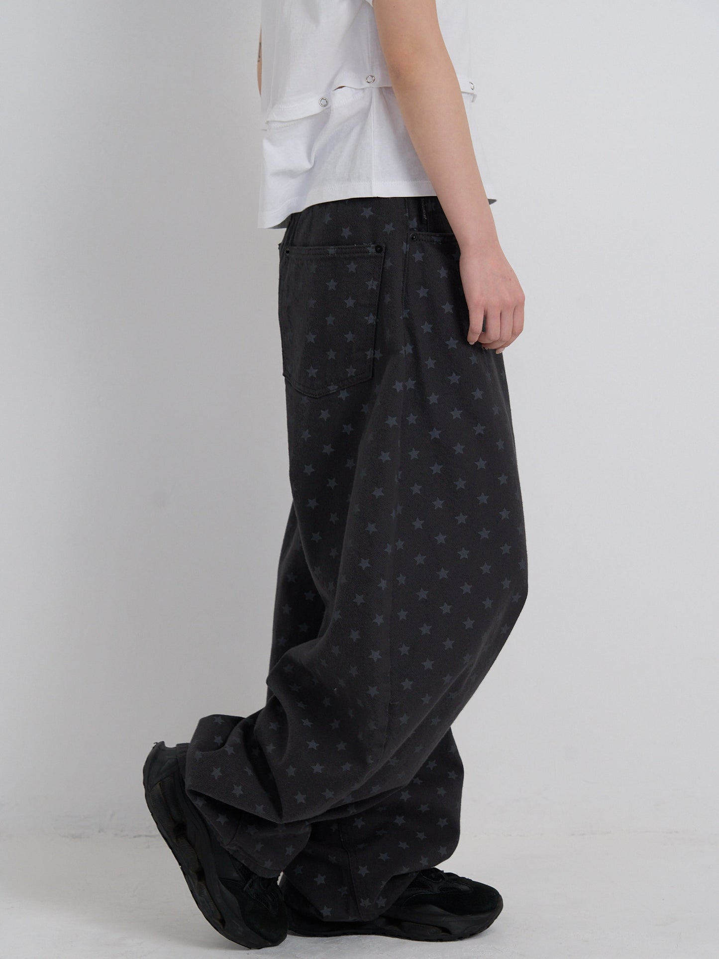 star dot balloon pants