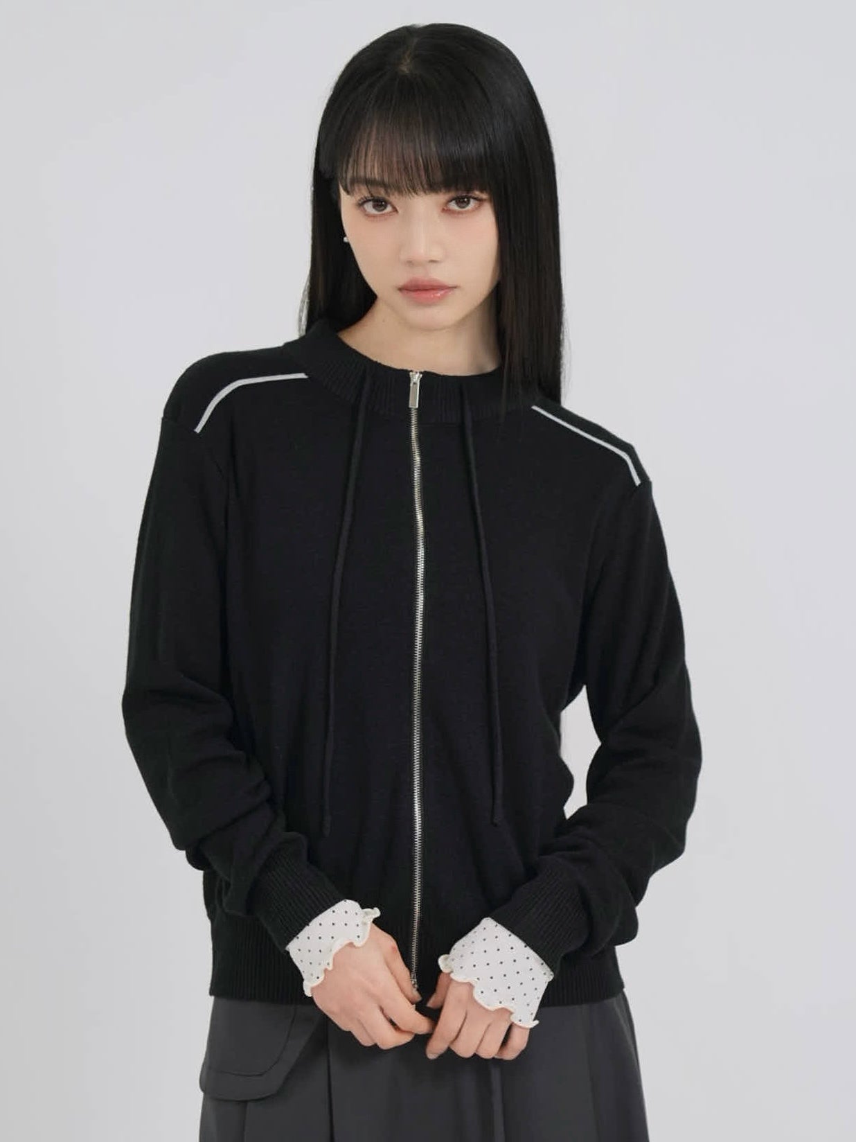 w zip line knit tops