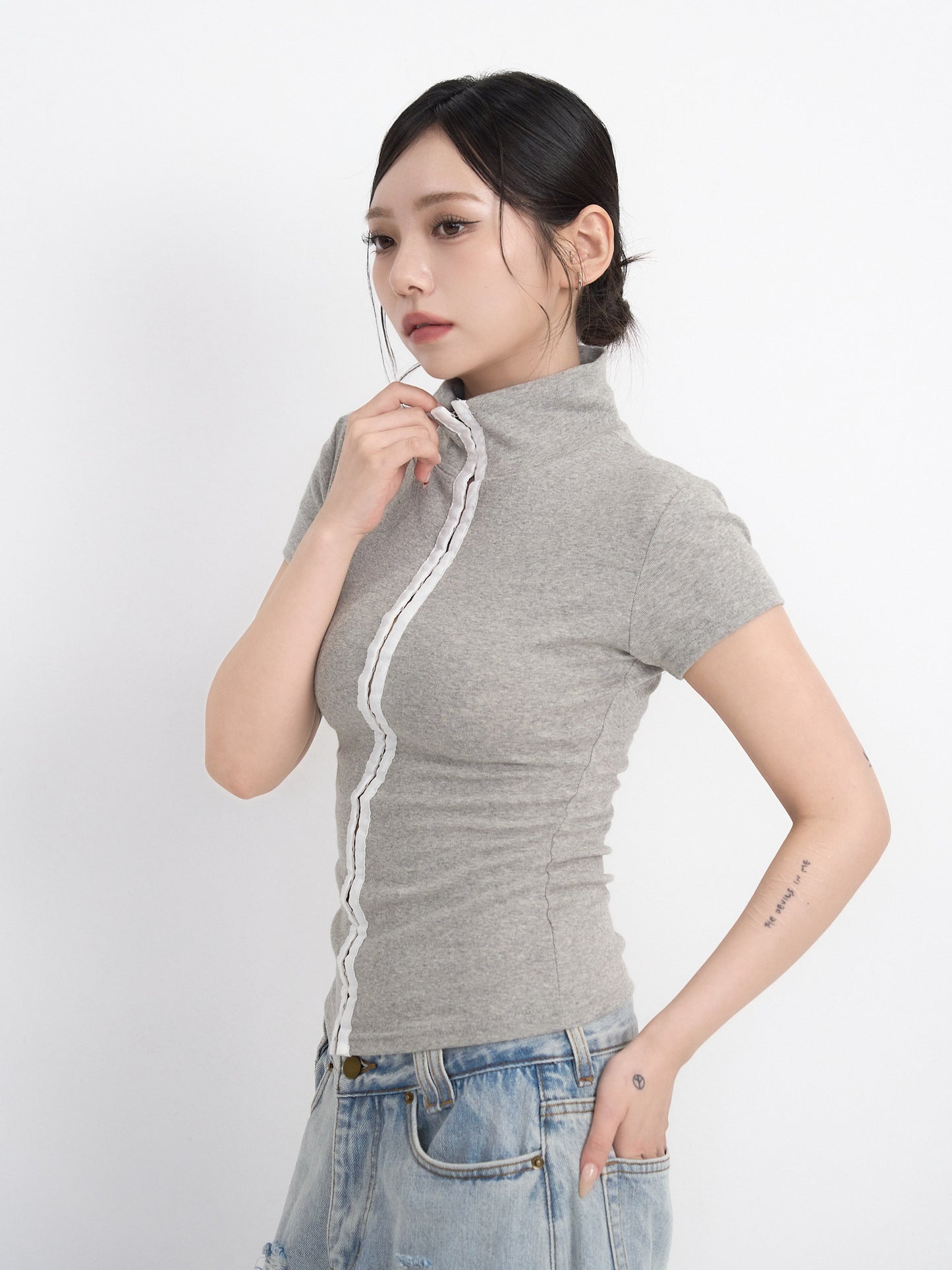 slim hook detail tops