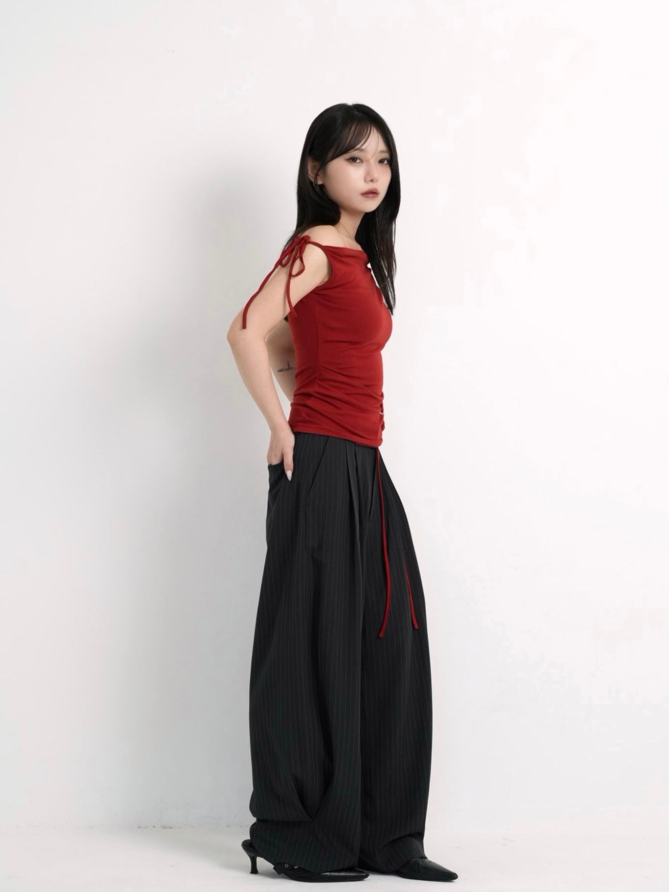 wide stripe tuck pants