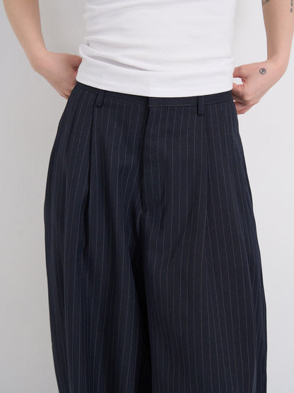 wide stripe tuck pants