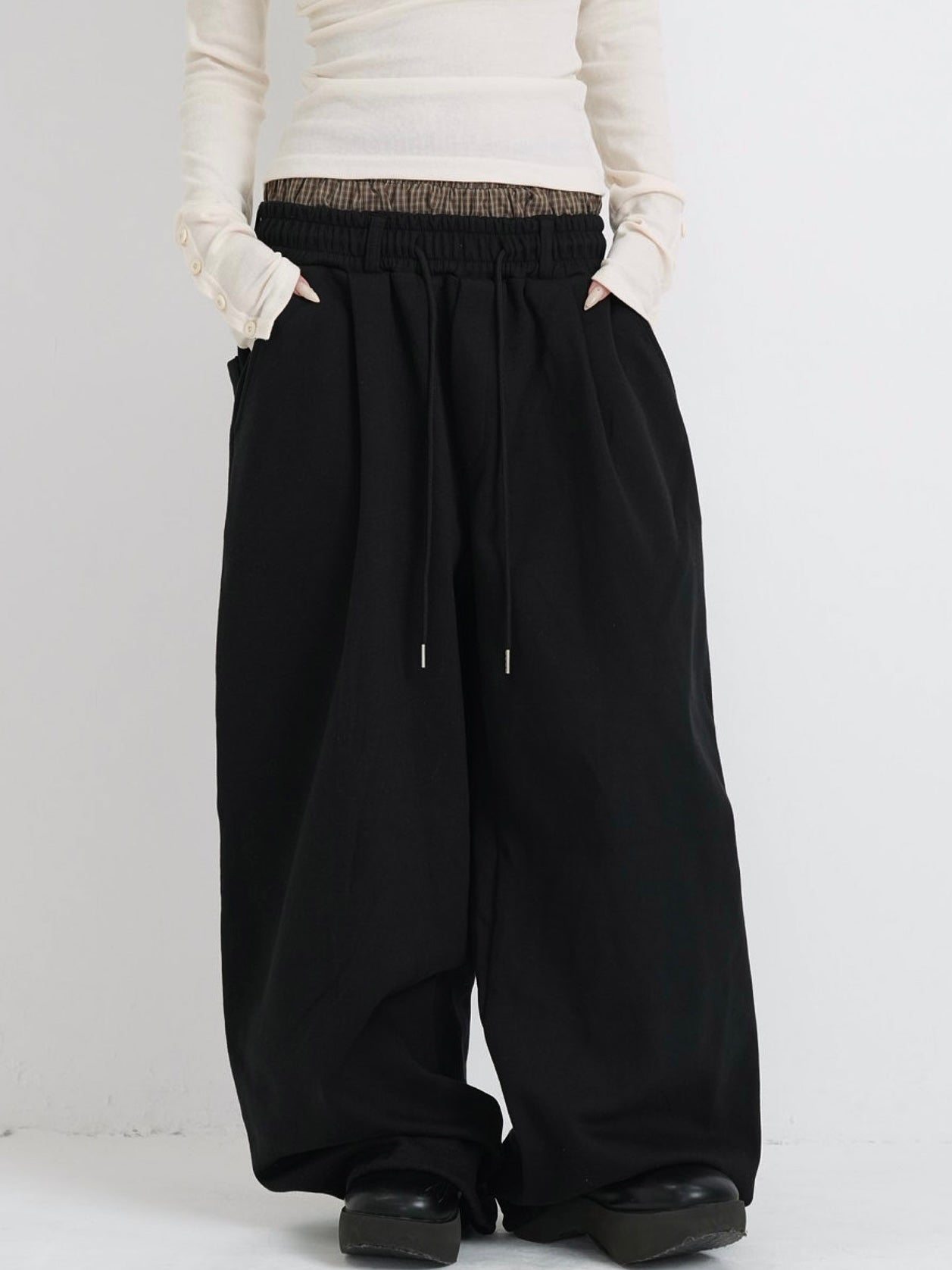 double layered wide pants