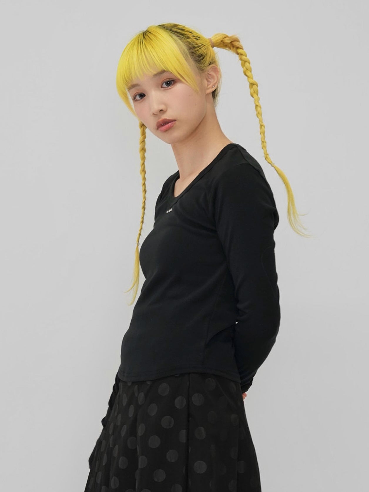 u neck stud tops