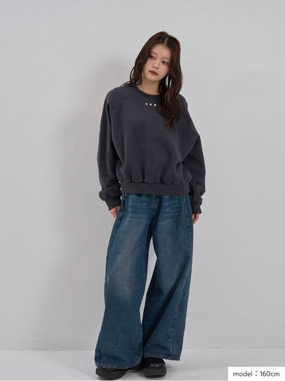 studs neck cropped sweat tops