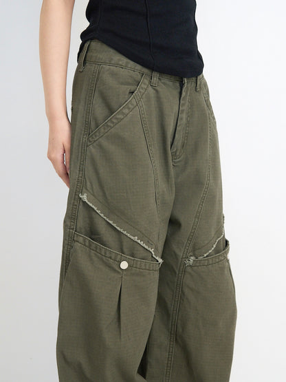 ‫low rise cargo pocket wide pants ‬