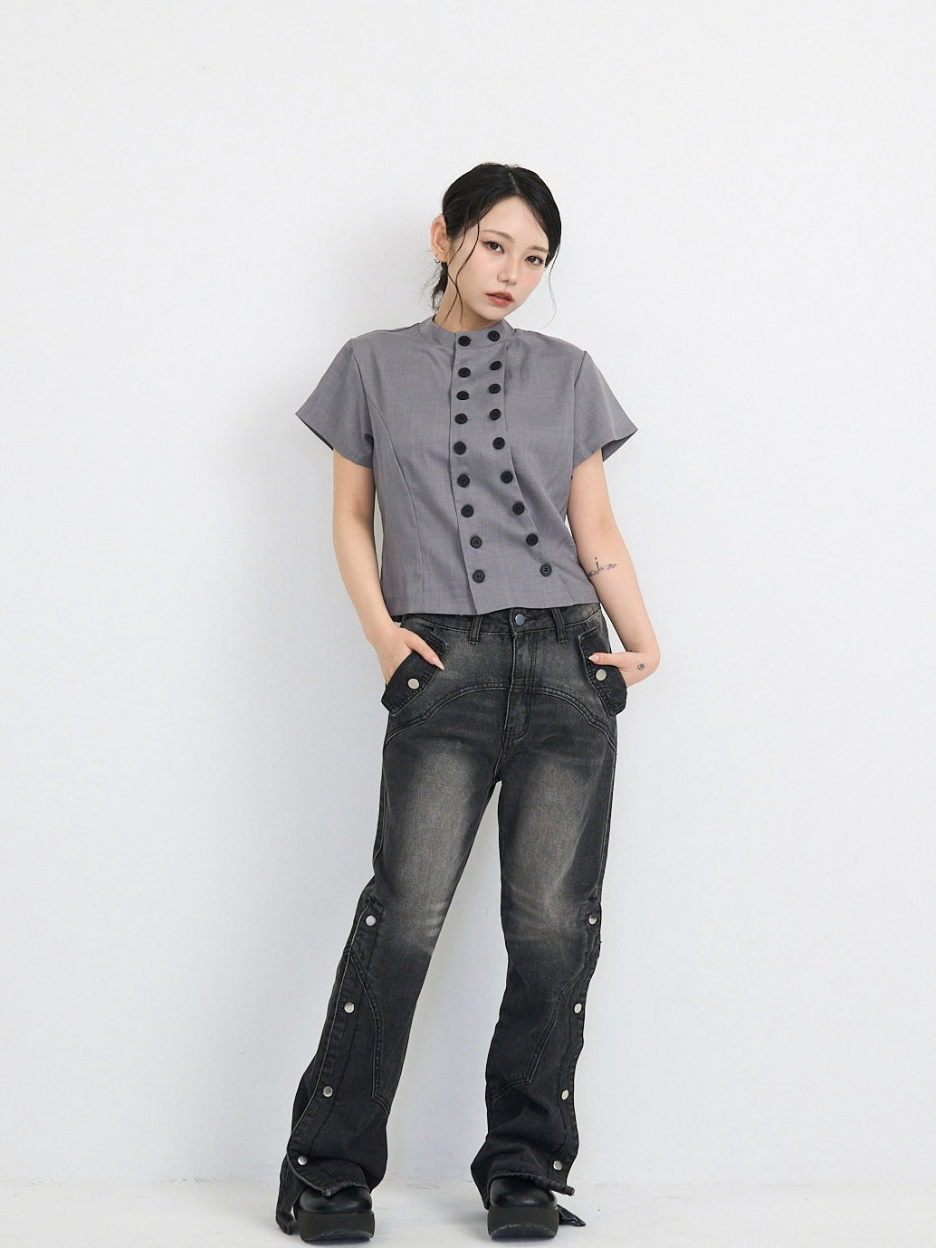 wide slit bootcut denim pants