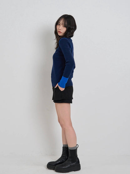 color point turtleneck knit