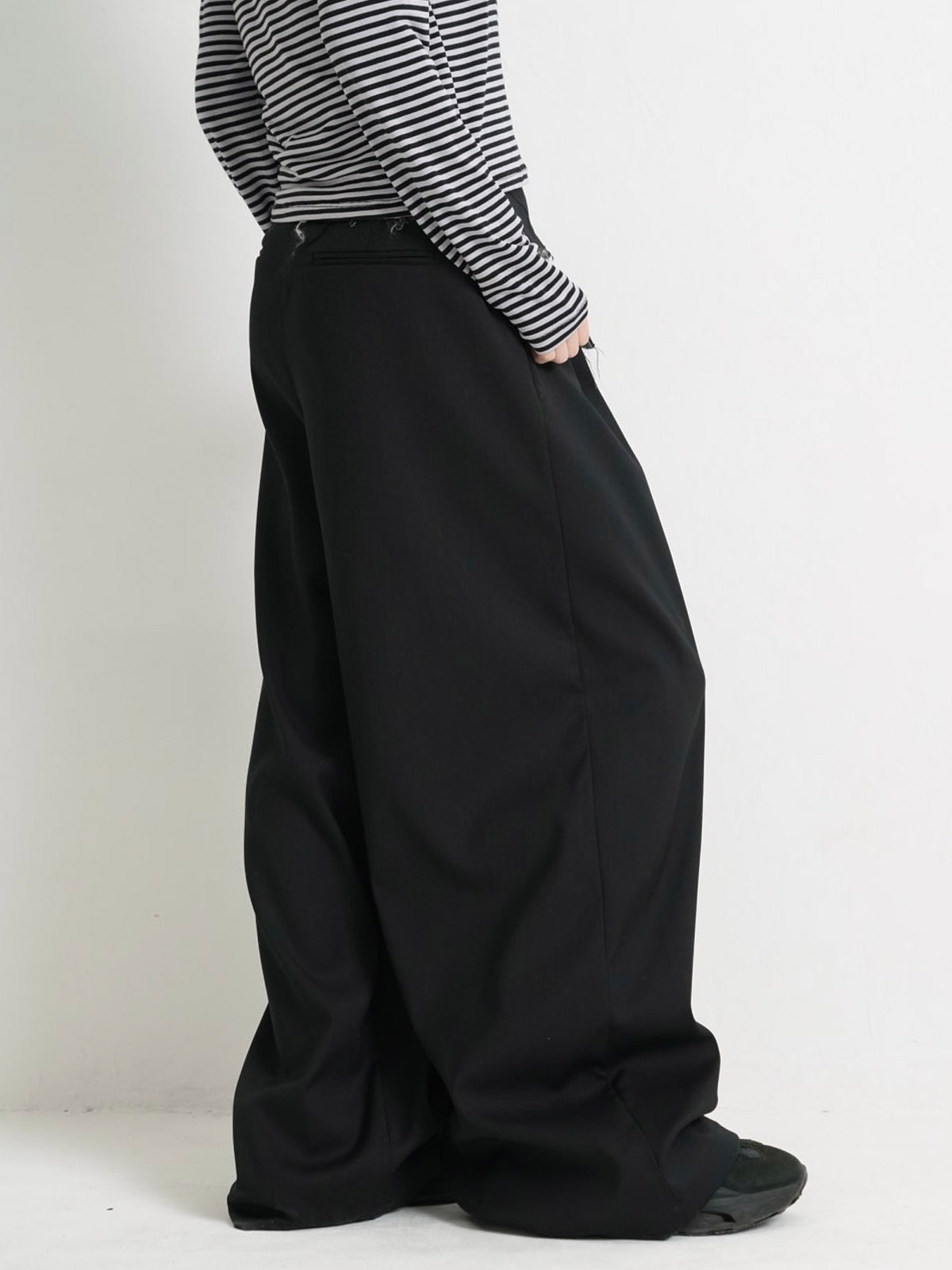 layered belt wide pants