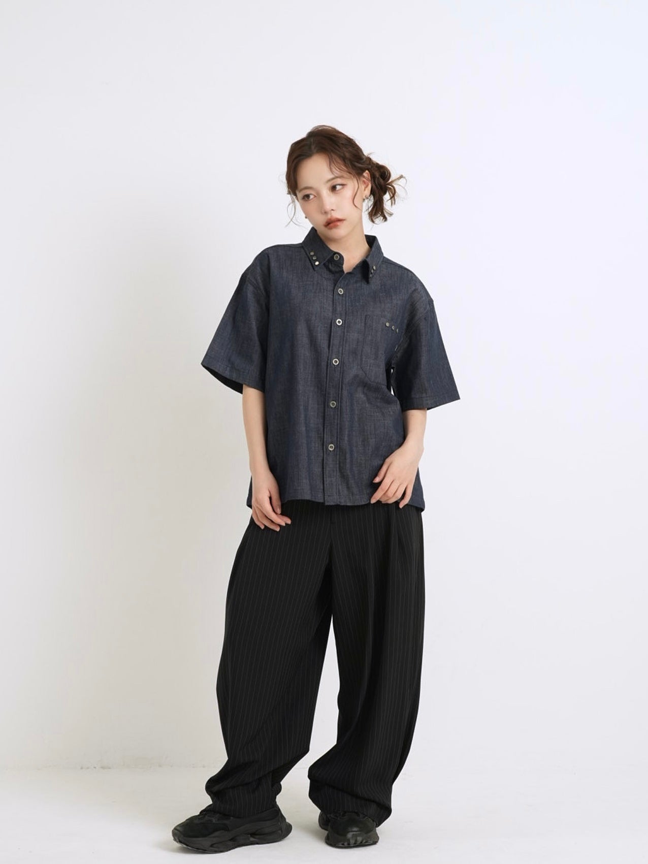 wide stripe tuck pants