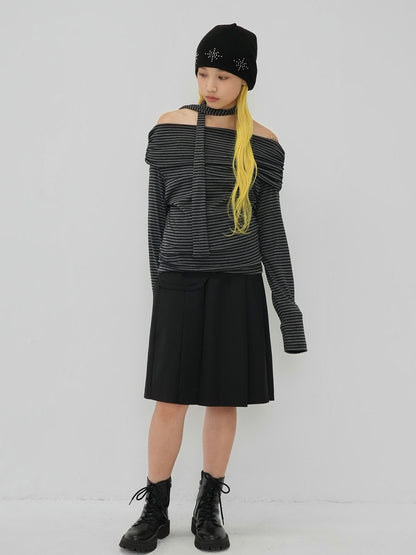 border offshoulder scarf tops