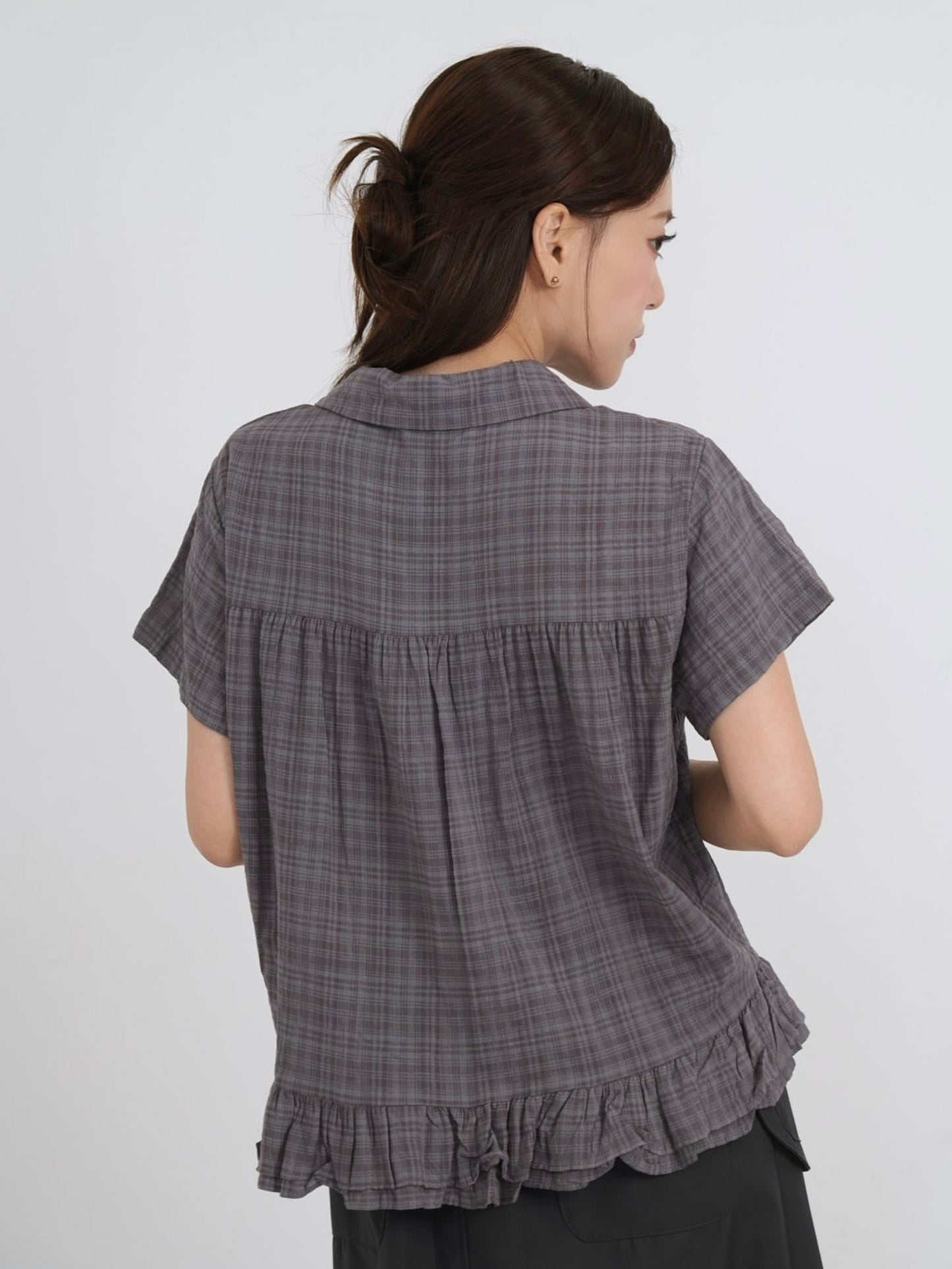 gather frill blouse