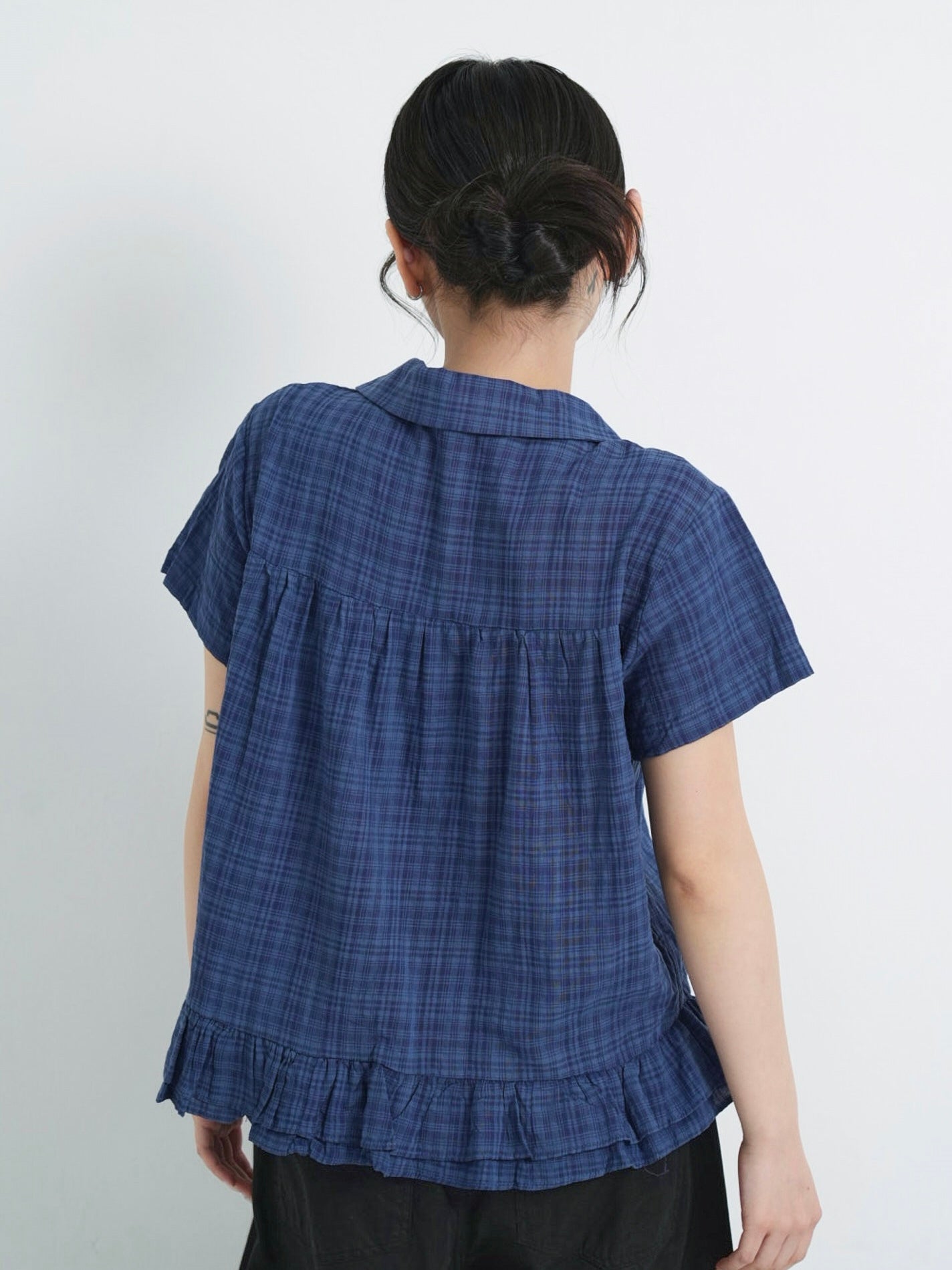 gather frill blouse